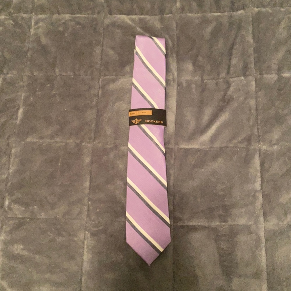 NEW Dockers Purple striped Tie